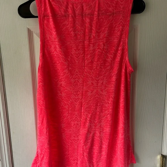 Xersion Vibrant Coral Muscle Tee - Picture 4 of 8